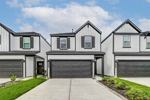 12318 Basilwood Dr in Houston, TX - Building Photo