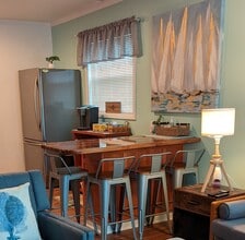 1801 Beall Dr in Hampton, VA - Building Photo - Building Photo