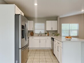 2106 E North Bay St in Tampa, FL - Foto de edificio - Building Photo