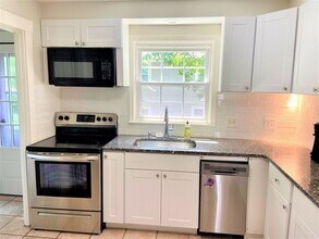 21 Richards Rd in Watertown, MA - Building Photo - Building Photo