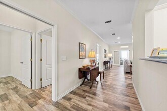 1008 Edinburgh Dr in Kerrville, TX - Building Photo - Building Photo