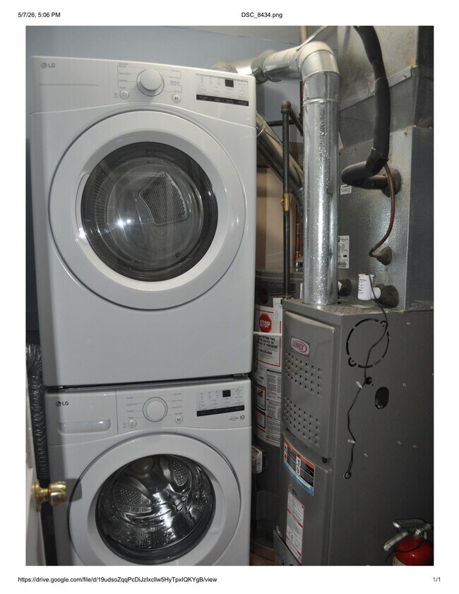 30 Lear Ct in East Brunswick, NJ - Building Photo - Building Photo