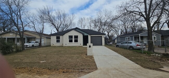 7952 Hull Ave in Dallas, TX - Building Photo - Building Photo