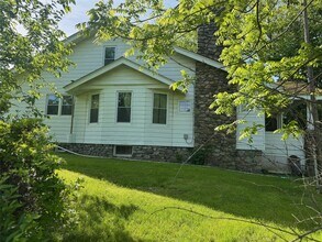 1728 NY-17 in Goshen, NY - Building Photo - Building Photo