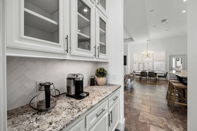 property at 1210 Parkerhaven Ct