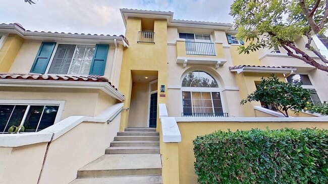 property at 1002 Reggio Aisle