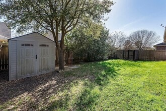 20824 Sheridan Heights Ln in Porter, TX - Building Photo - Building Photo