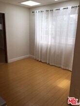12205 Gorham Ave in Los Angeles, CA - Building Photo - Building Photo