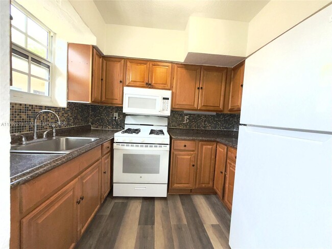property at 1241 Normandy Dr