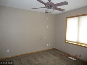 10304 Yates Dr N in Minneapolis, MN - Building Photo - Building Photo