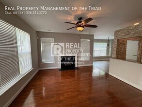 6106 Boxelder Cove in Greensboro, NC - Building Photo - Building Photo