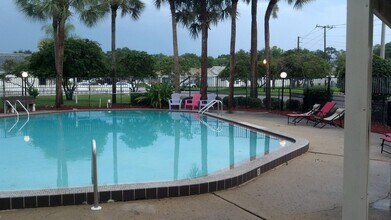 115 Cobblestone Way in Sanford, FL - Building Photo - Building Photo