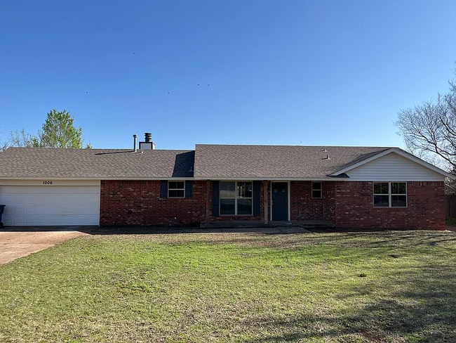 property at 1006 Tyler Ave NW