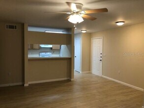 8608 Key Biscayne Dr in Tampa, FL - Building Photo - Building Photo