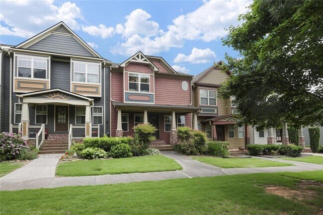 423 Royal Cres Ln E in Canton, GA - Building Photo - Building Photo