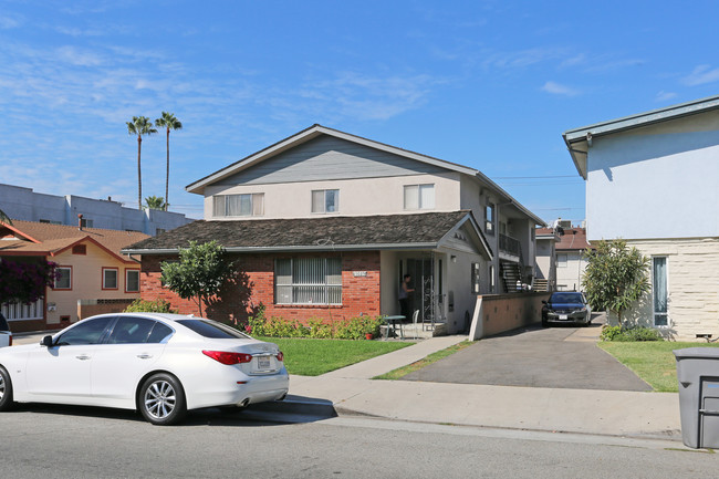 1029 San Rafael Ave in Glendale, CA - Building Photo - Building Photo