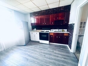 25 Columbia Ave in Jersey City, NJ - Building Photo - Building Photo