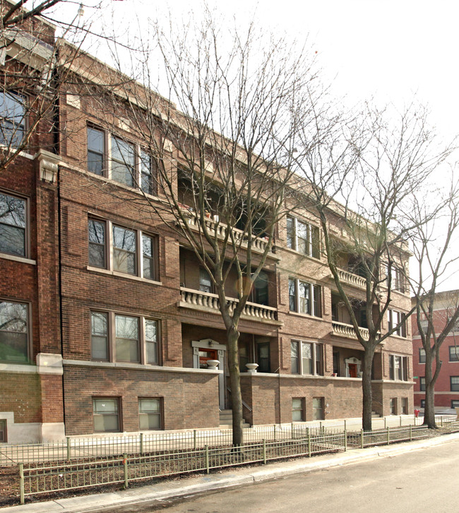 2245-2249 N Kedzie Ave in Chicago, IL - Building Photo - Building Photo