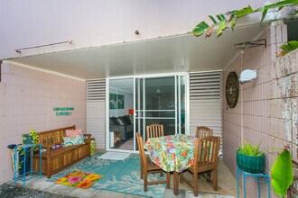 68-055 Akule St in Waialua, HI - Building Photo - Building Photo