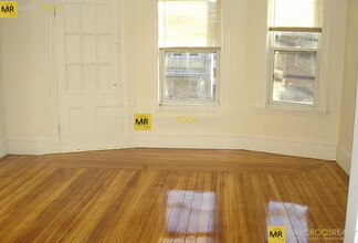 49 Conwell Ave, Unit 2 in Somerville, MA - Building Photo - Building Photo