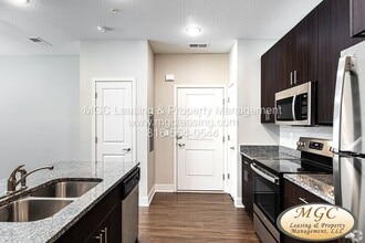 5741 NE 80th Terrace in Kansas City, MO - Building Photo - Building Photo
