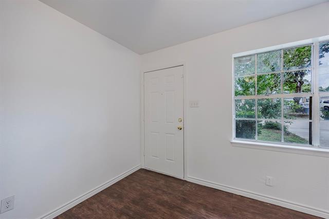 1206 Curtis Dr in Garland, TX - Building Photo - Building Photo