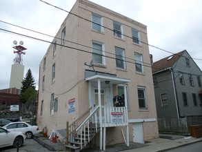 Comm. Investment Prop. in New London, CT - Building Photo - Building Photo