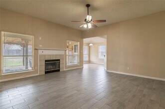 841 McCully St in White Settlement, TX - Building Photo - Building Photo