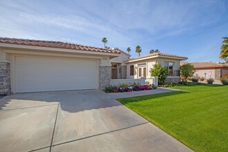 77541 Ashberry Ct in Palm Desert, CA - Building Photo - Building Photo