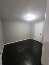 1775 Harrodsburg Rd in Lexington, KY - Building Photo - Building Photo