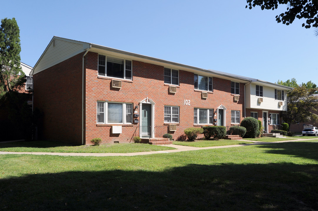 The Orchards in East Windsor, NJ - Building Photo