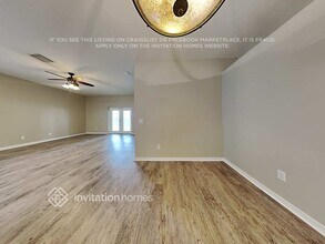 1213 Gordon Oaks Dr in Plant City, FL - Building Photo - Building Photo