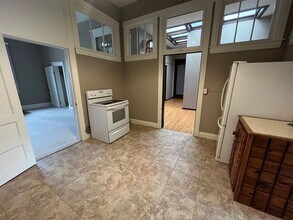 5 S Broadway in Watertown, SD - Foto de edificio - Building Photo
