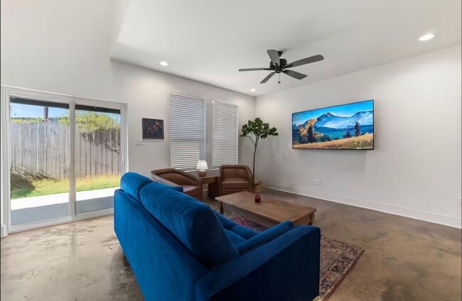 502 Highland Oaks Ln in Lafayette, LA - Building Photo - Building Photo