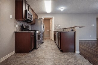 2518 Staples St in Houston, TX - Building Photo - Building Photo