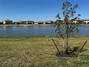 14240 Pine Lodge Ln in Ft. Myers, FL - Building Photo - Building Photo