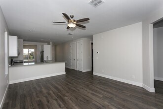 1660 Allerton Way in Chino Valley, AZ - Building Photo - Building Photo