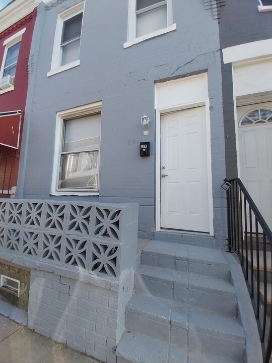 1933 N Patton St in Philadelphia, PA - Building Photo