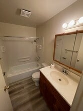 22422 40th Ave E, Unit 22422 40th Ave E in Spanaway, WA - Foto de edificio - Building Photo