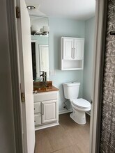 245 Corry St, Unit #1 in Madison, WI - Foto de edificio - Building Photo