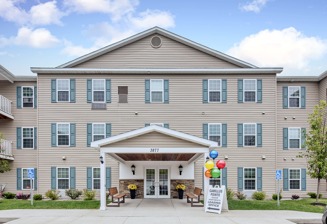 Camillus Pointe Senior Apartments in Camillus, NY - Foto de edificio