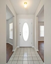 2100 Blue Wind Dr in Pensacola, FL - Building Photo - Building Photo
