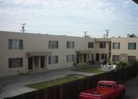 Bay Aire Apartments in Long Beach, CA - Foto de edificio - Building Photo