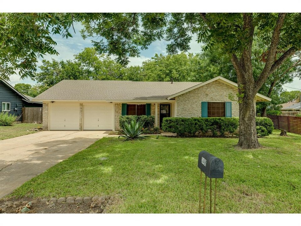 3406 Norwood Hill Rd in Austin, TX - Building Photo