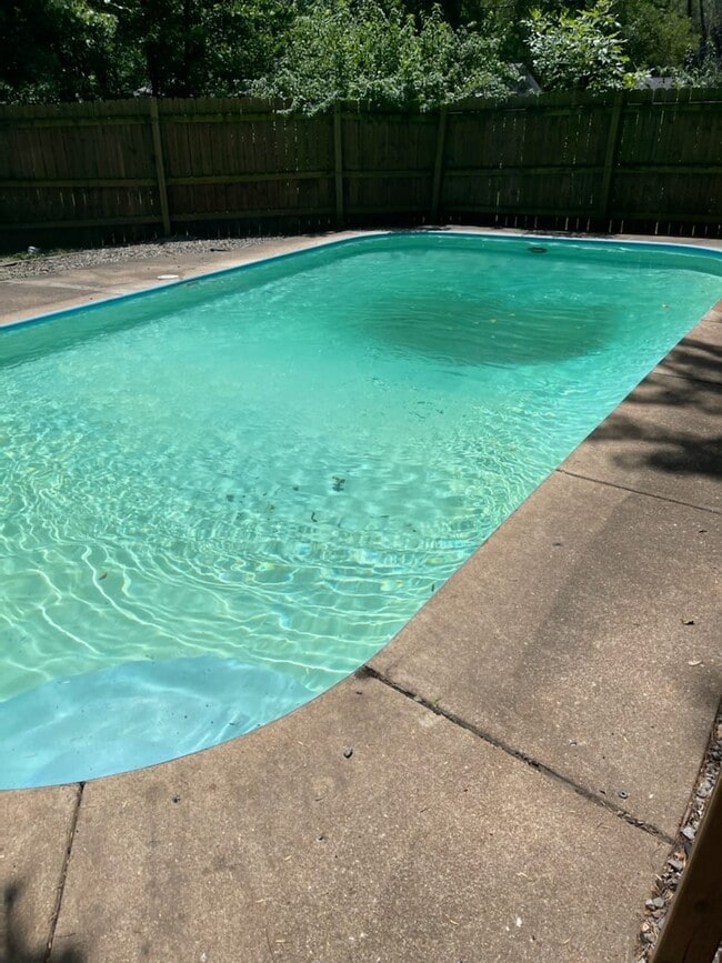 8620 Elwyn Dr in Hazelwood, MO - Building Photo - Building Photo