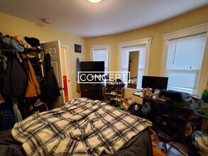 16 Silvey Pl, Unit 1 in Somerville, MA - Building Photo - Building Photo