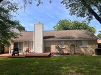 13303 Klamath Falls Dr photo'