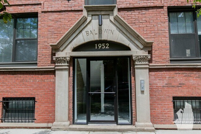 1952 W Nelson St in Chicago, IL - Building Photo - Building Photo