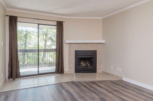 property at 10560-10154 154 St