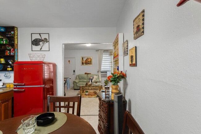 680 SW 7th Ave